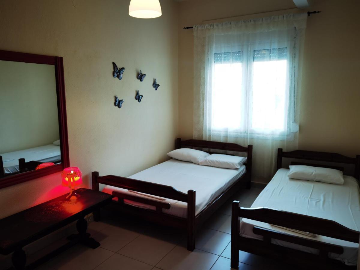 Sweet Home Asproválta Ngoại thất bức ảnh