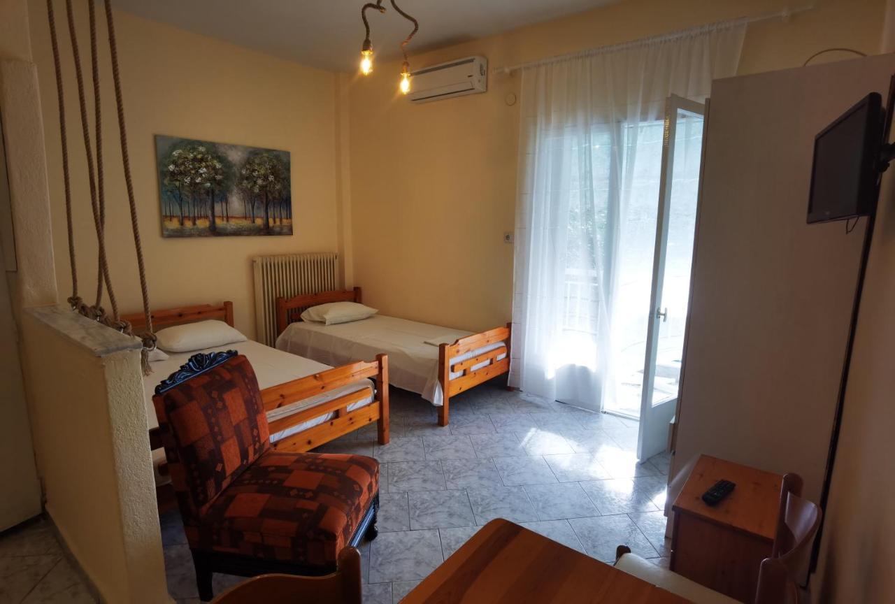 Sweet Home Asproválta Ngoại thất bức ảnh